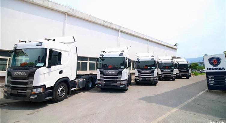 Scania, Volvo, Hyundai, Volvo truck, Mercedes-Benz