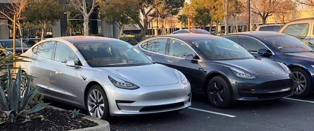 Tesla, Model 3,Model X,Model S, Mercedes-Benz