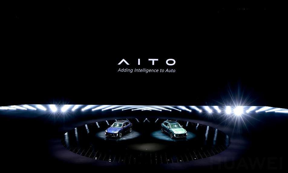 AITO,问界M5